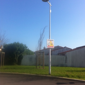 Photo du candélabre sur lequel a été installé le point de mesure